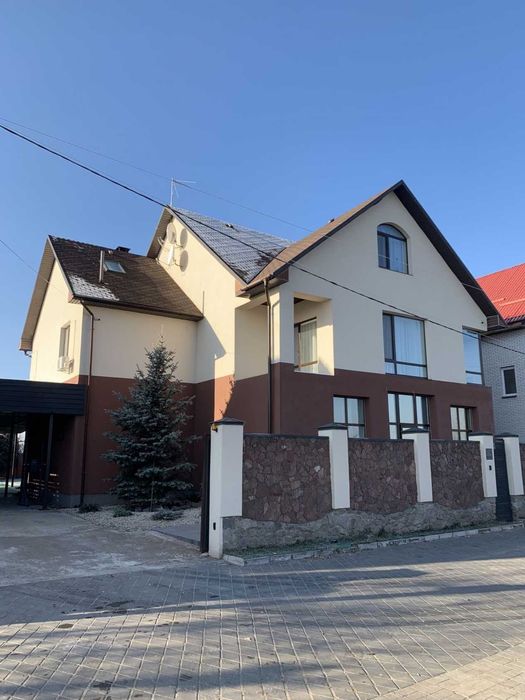 Аренда дома 400м² с бассейном на берегу озера Мартышев Осокорки