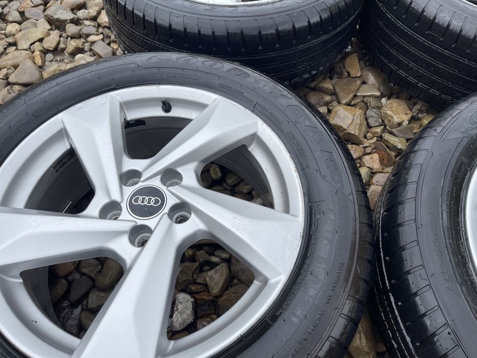 Комплект колісних дисків E 7Jx18H2 ET 43 AUDI Q3 2019-