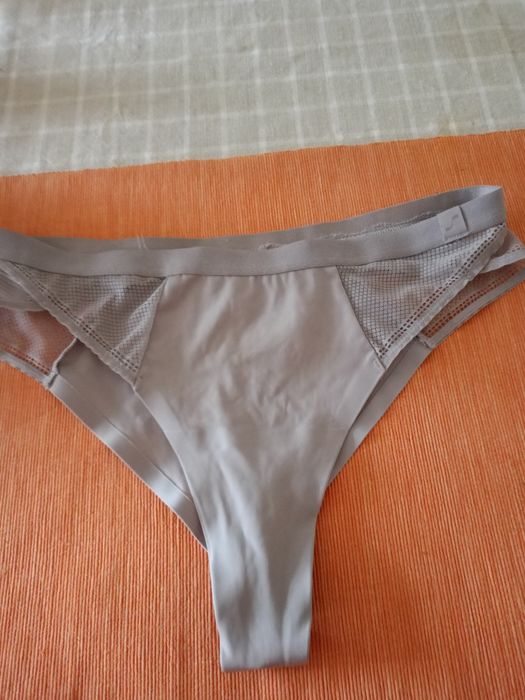 Stringi damskie,kolor mysi.