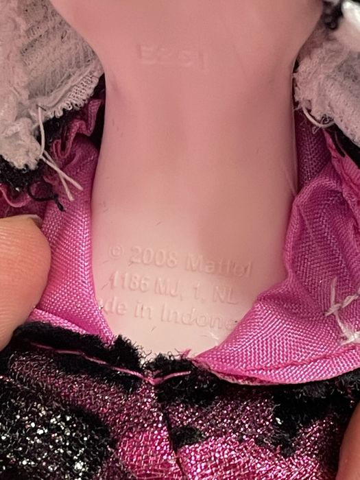 Monster high Дракулаура