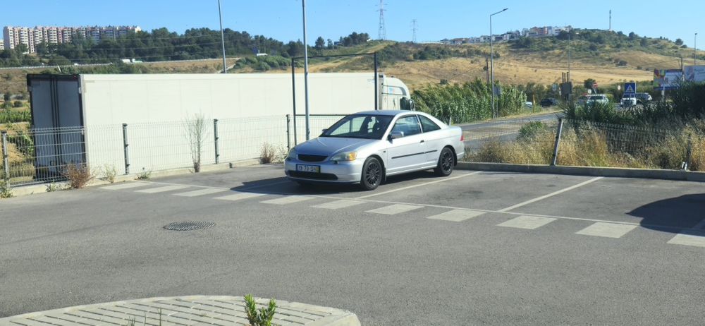 Honda civic coupe EM2