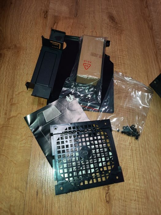 Obudowa BitFenix Phenom - komplet