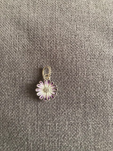 Pandora charms fioletowy kwiatek srebrny