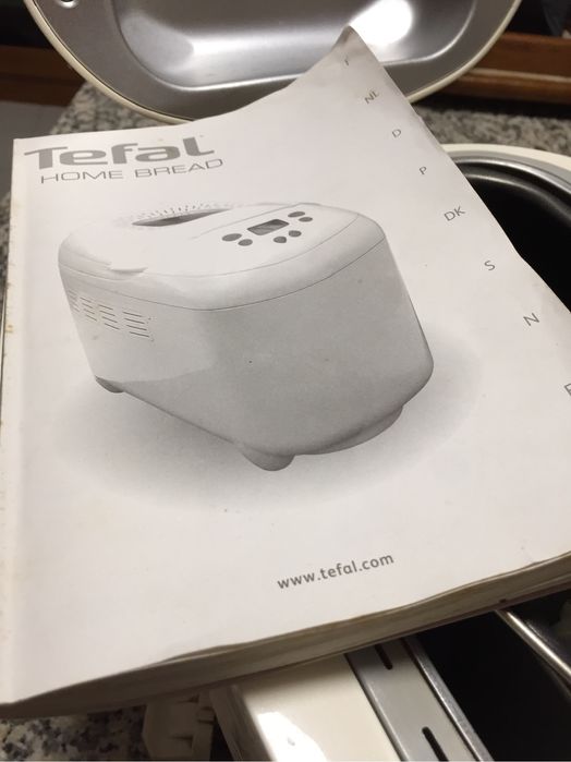 Máquina de pão TEFAL