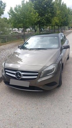 Mercedes-Benz A 200