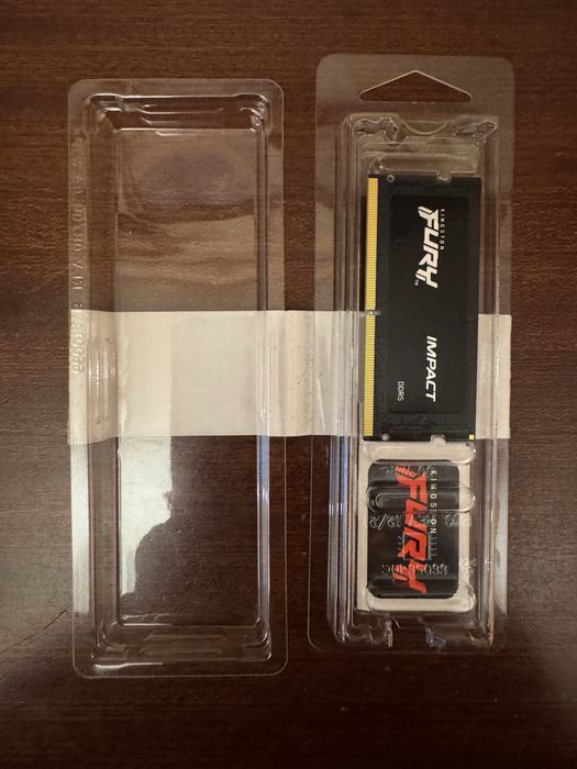 2x16GB Kingston DDR5 5600 CL40