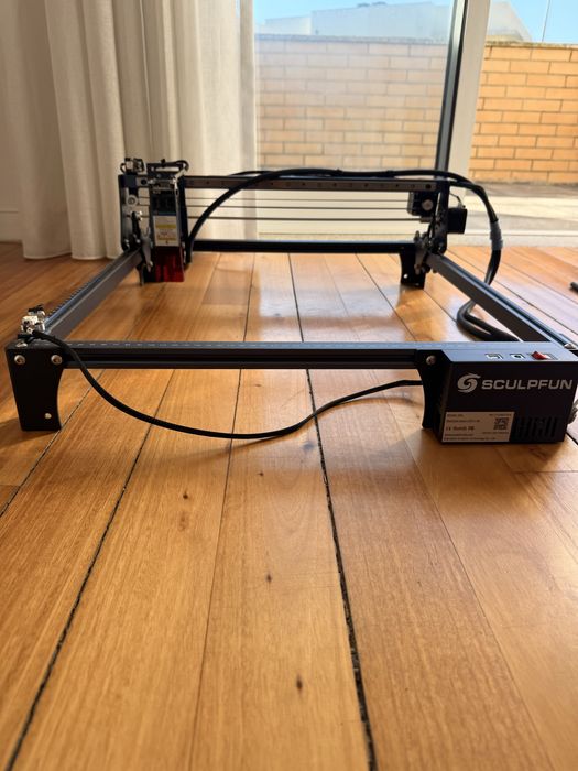 Gravadora e Cortadora  a laser SCULPFUN 20 W — Como nova