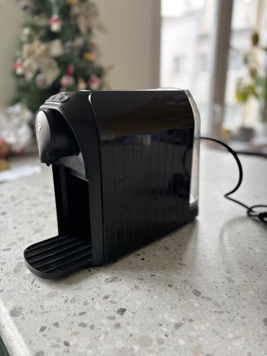 Ekspres na kapsułki Tchibo Cafissimo Easy