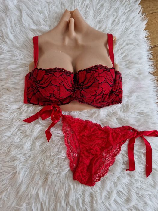 Hunkemoller komplet 85F M 38 miekki biustonosz stanik koronka figi