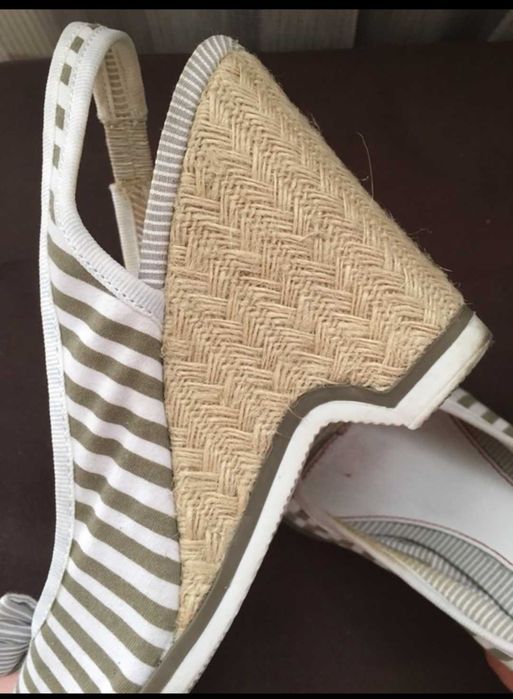 Tommy Hilfiger sandały na koturnie 38/39(25 cm)