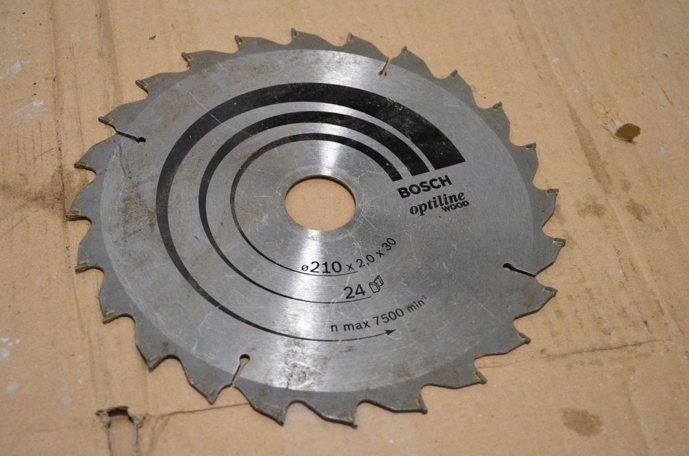 Nowa nieużywana Tarcza widiowa do drewna BOSCH 210 mm