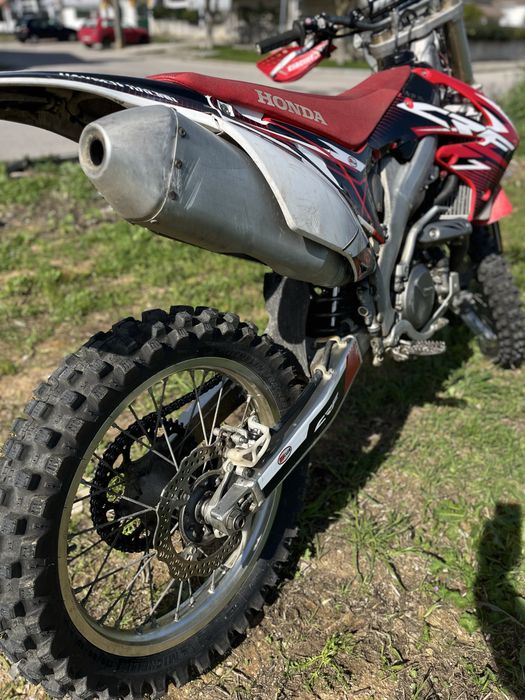 CRF450 matriculada e com documentos