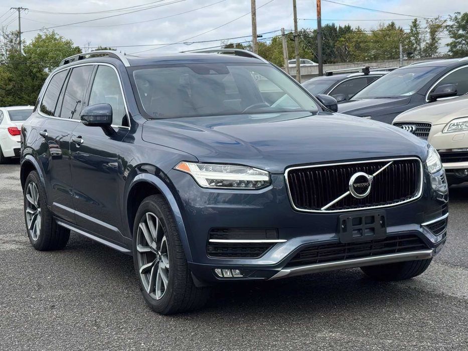 Volvo XC90      2019