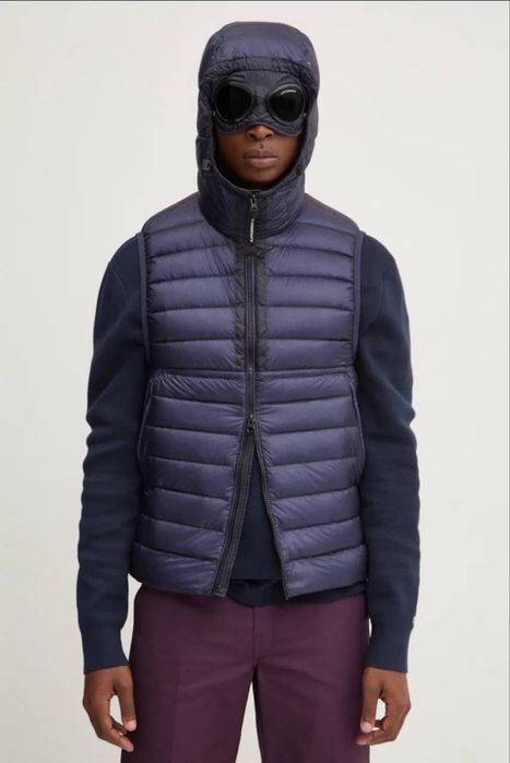 Жилет c.p. Company ,безрукавка оригінал .Дивіться всі мої оголошення )