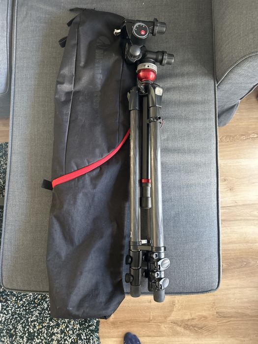 Statyw karbonowy  Manfrotto 755 CX3 glowica manfrotto 410