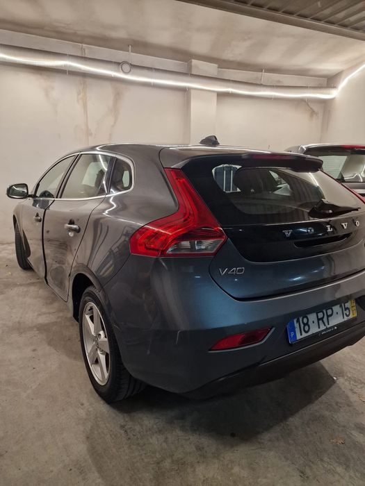 Volvo V40 Momentum 2013