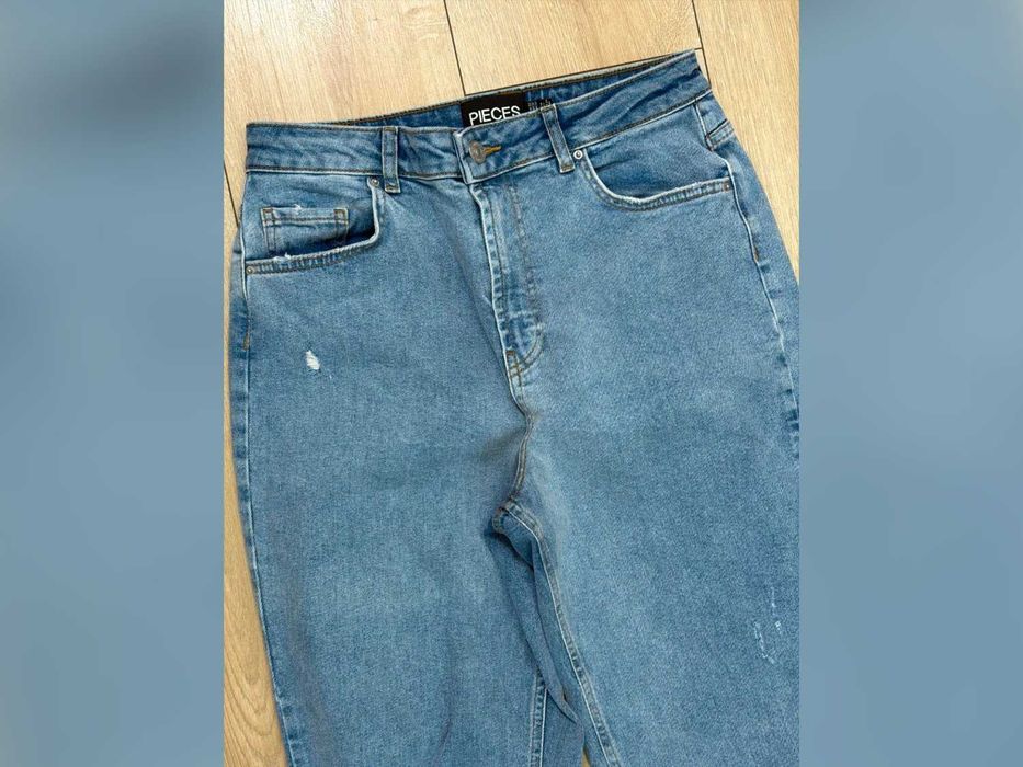 spodnie Pieces jasnoniebieskie denim proste nogawki M 38
