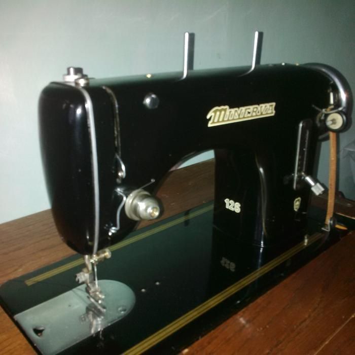 Швейная машина Minerva 126 Чехословакия Идеальный шов