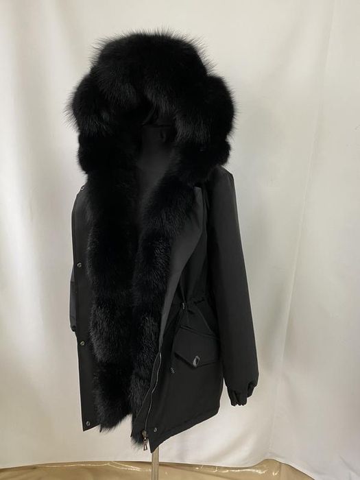 Парка з натуральним мехом песця