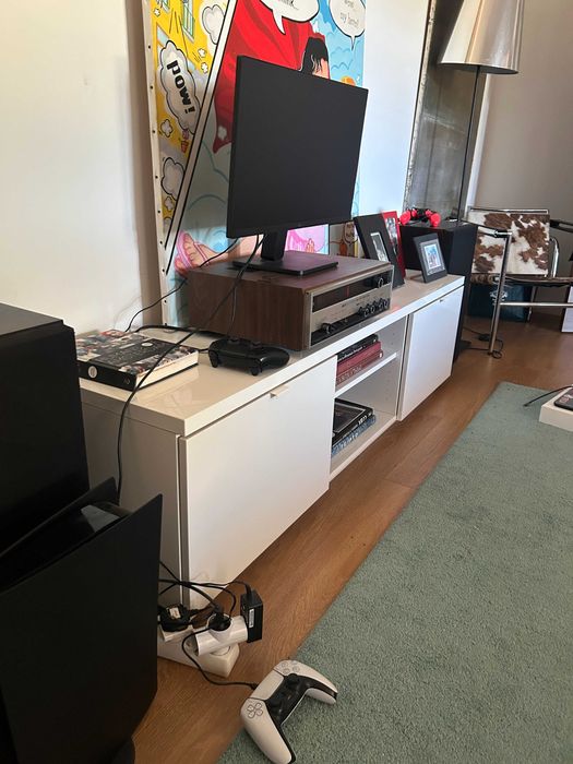 Móvel de TV IKEA BYÅS — Branco