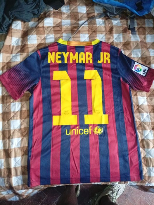 T-shirt de futebol do Barcelona tamanho S
