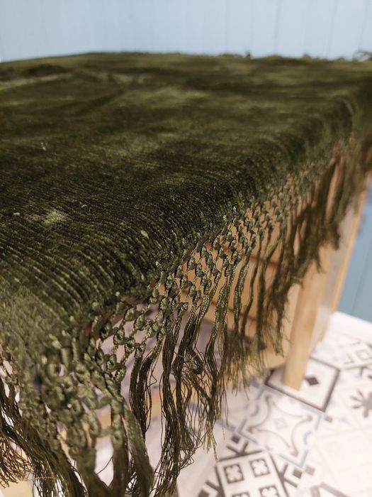 Obrus welurowy vintage zielony