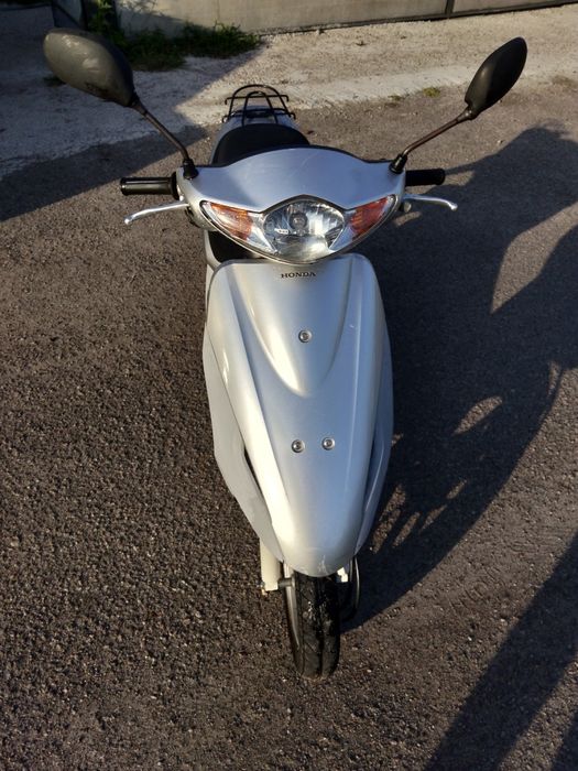 Скутер з контейнера Dio56 Dio 62