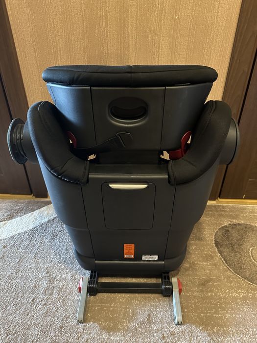 Дитяче автокрісло Britax Romer Kidfix 3 s (Britax Romer Kidfix III s)