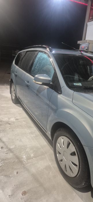 Ford Focus mk2 Polift Titanium