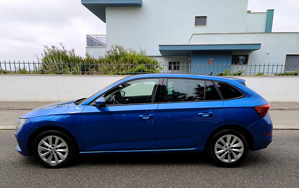 Skoda Scala 1.0 TSI Ambition DSG | 110 cv | 99.000 km | Garantia 18 Meses | IVA Dedutível