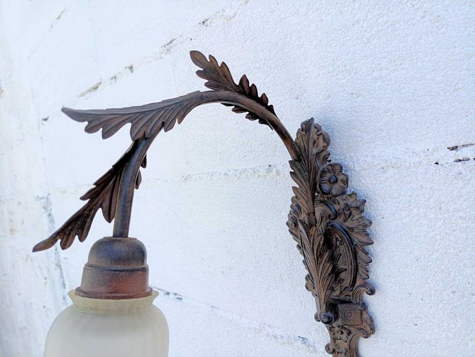 Candeeiro parede metal e tulipa vidro 1 lume