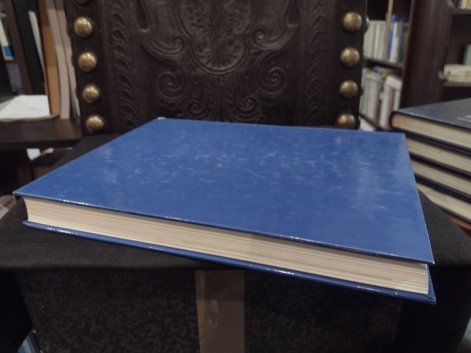 A Monarquia Portuguesa Reis e Rainhas na História de um Povo