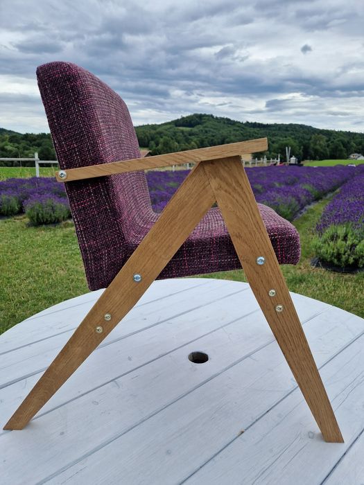 Fotel dzieciecy tapicerowany vintage lawenda