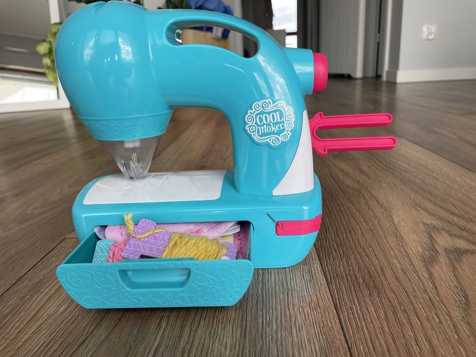 Zabawka maszyna do szycia Cool Maker