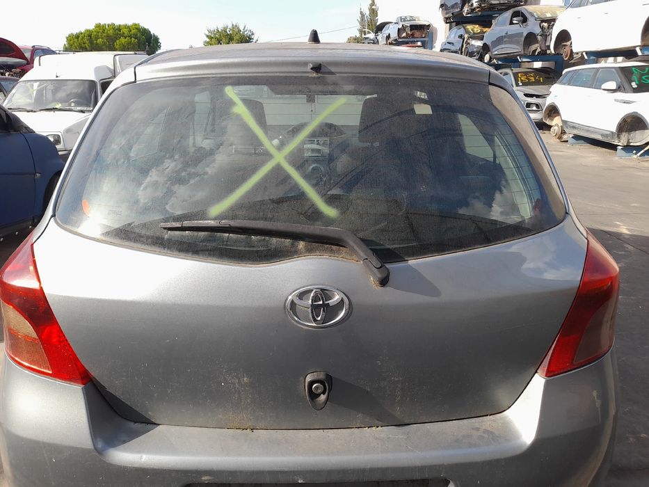 Porta / tampa da mala TOYOTA Yaris (_P9_)