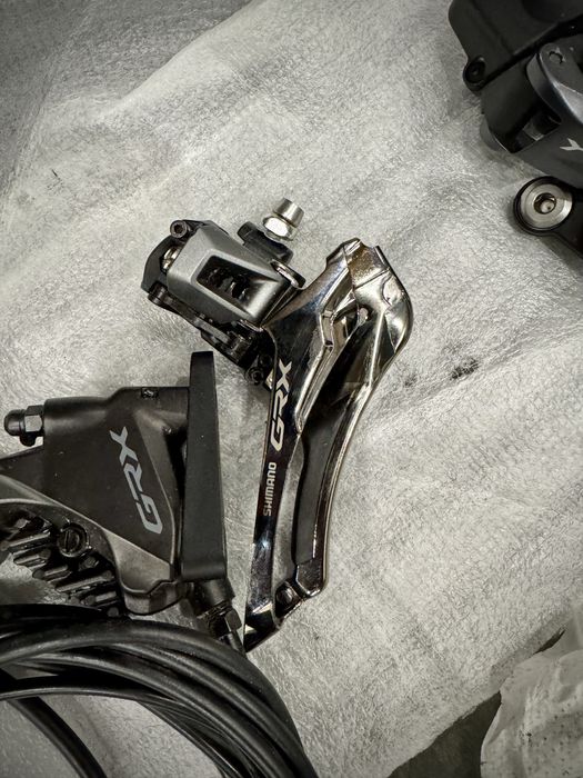 Grupo Shimano GRX 2x12 Novo