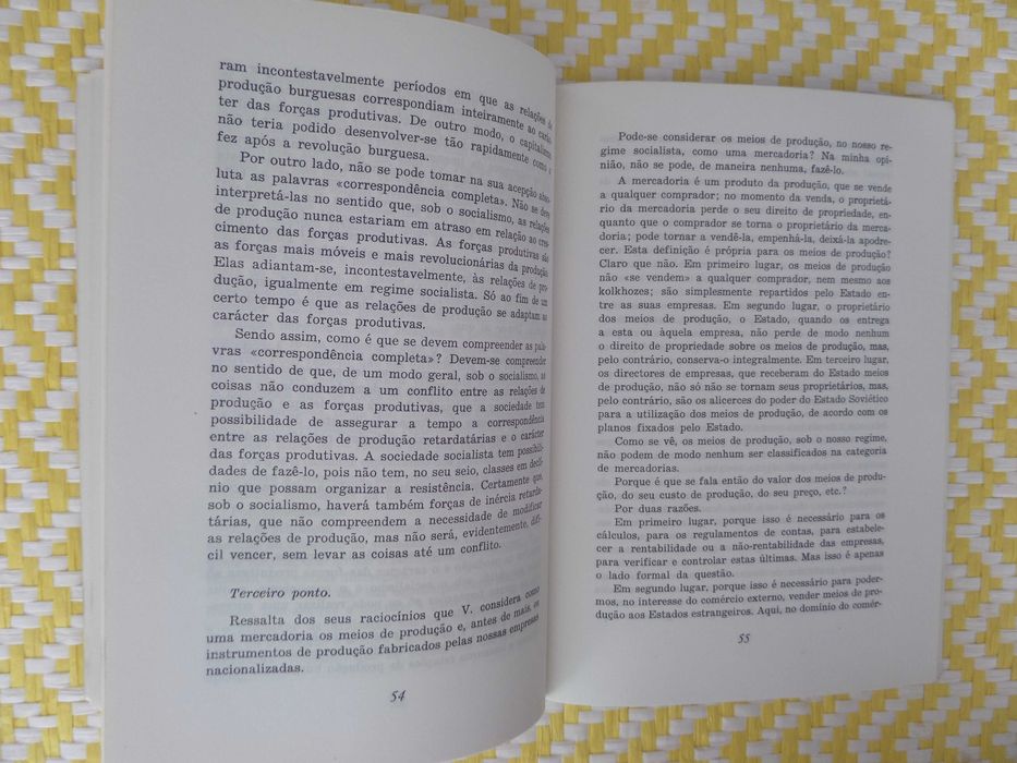 Problemas económicos do socialismo na URSS
José Estaline