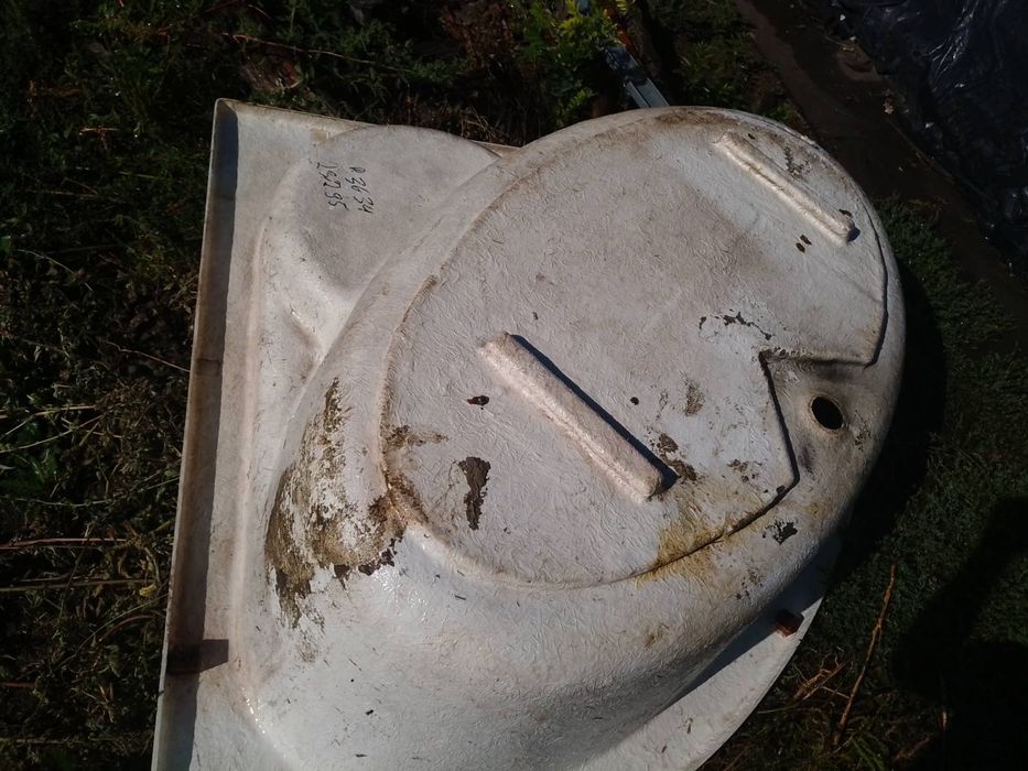 Ванная акриловая 1.5 м. Не дорого.