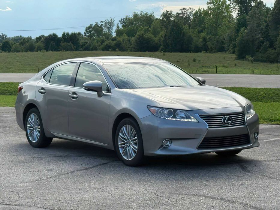 Lexus ES 350      2015