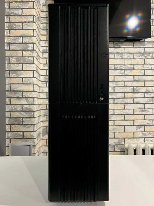 Комп'ютер Xeon E5-2620/18TB/32Gb/NVIDIA NVS 510 2GB