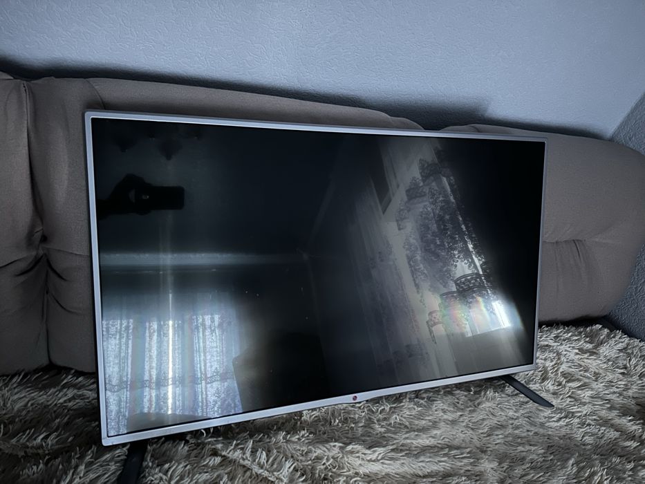 ТЕЛЕВІЗОР LG 42LB580V (42”, Full HD, Smart TV)