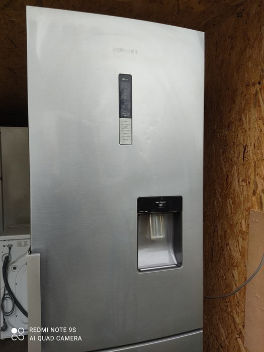 Sprzedam lodówkę Samsung no Frost