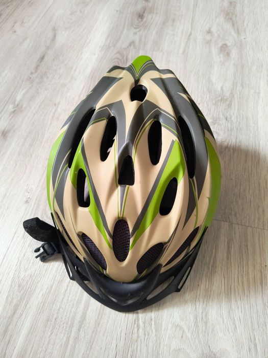 Kask rowerowy Axer
