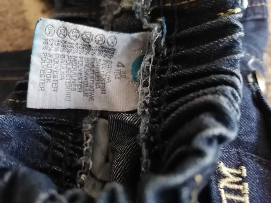 Jeansy chłopięce 98/104