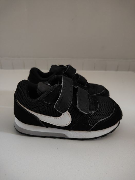 Adidasy Nike 25 super stan