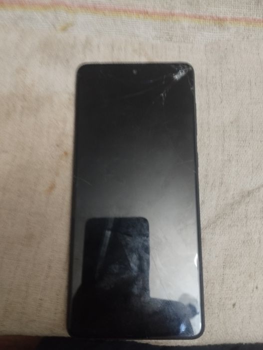 Продам телефон самсунг а71