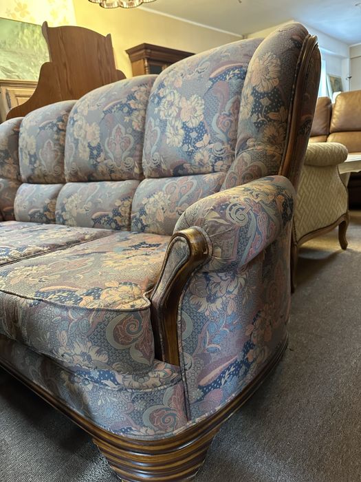 Stylowy komplet Sofa i dwa fotele