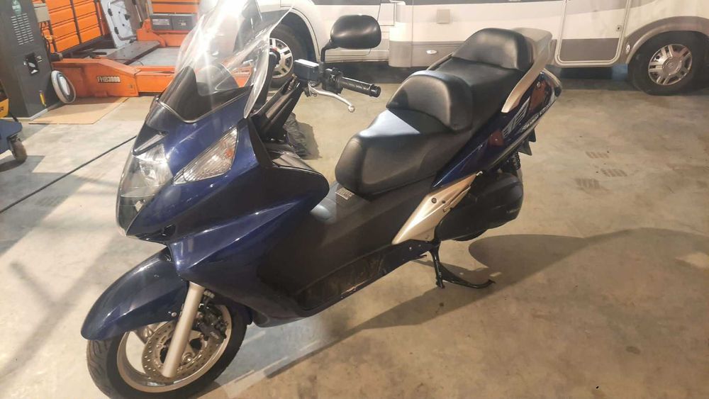 Skuter Honda Silwer wing 600 Silver Ving, Silver Wing UWAGA ! przebieg oryginalny 3600 kilometrów