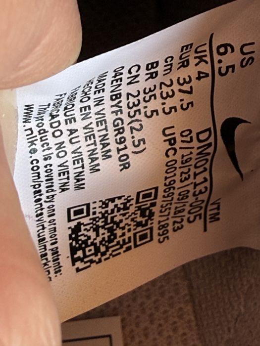 Кросівки Nike розмір 37,5