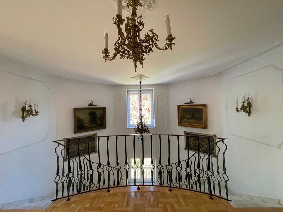 250 zł za tydzień zakwaterowania — Hostel Warszawa Wilanów VIP Hostel